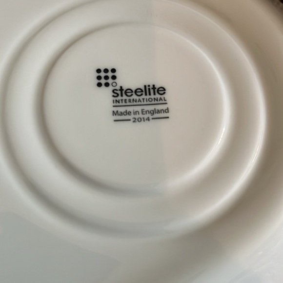 Tim Hortons sandwich plates 2014 - Picture 4 of 4